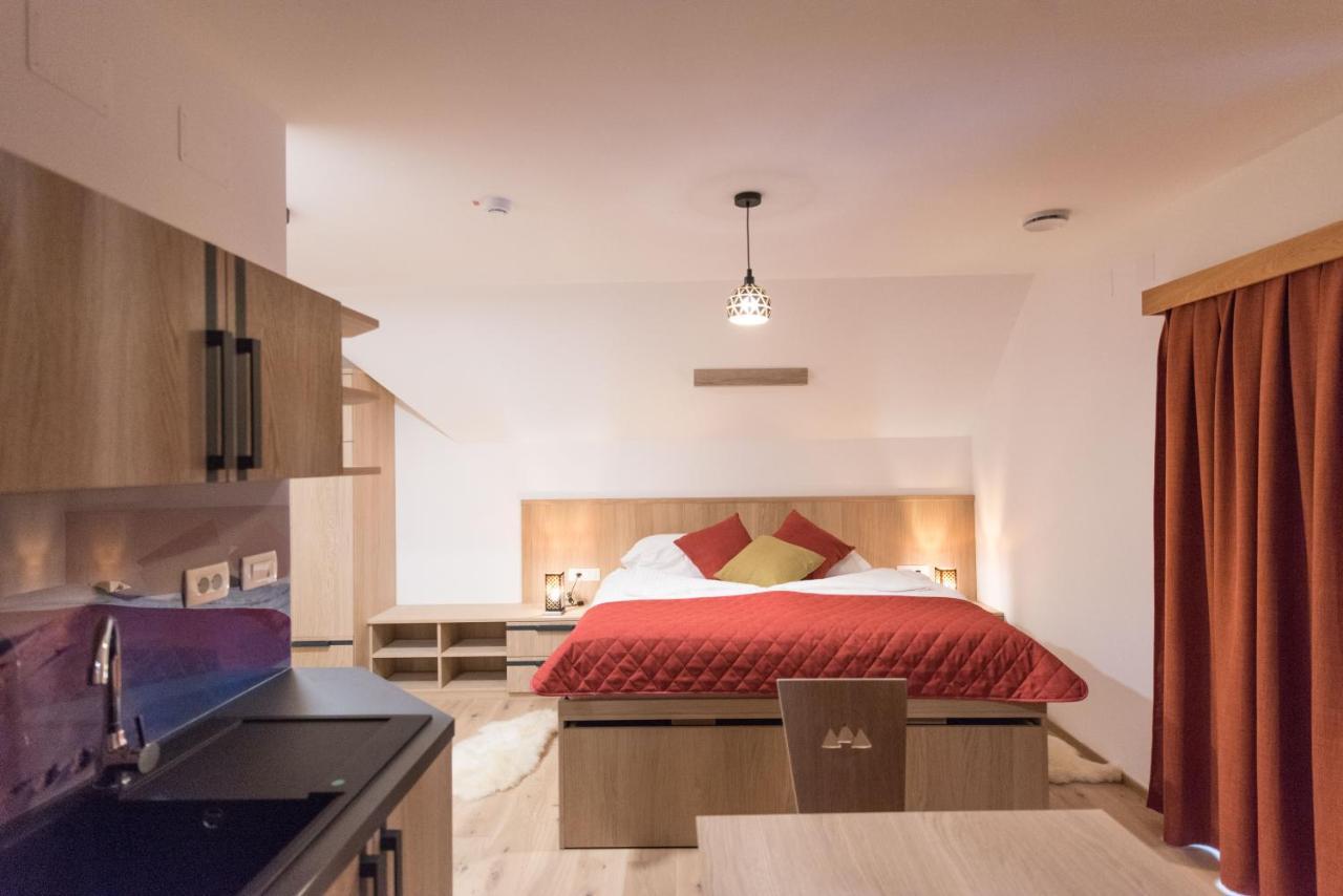 Guesthouse Lajnar Zgornja Sorica Eksteriør bilde