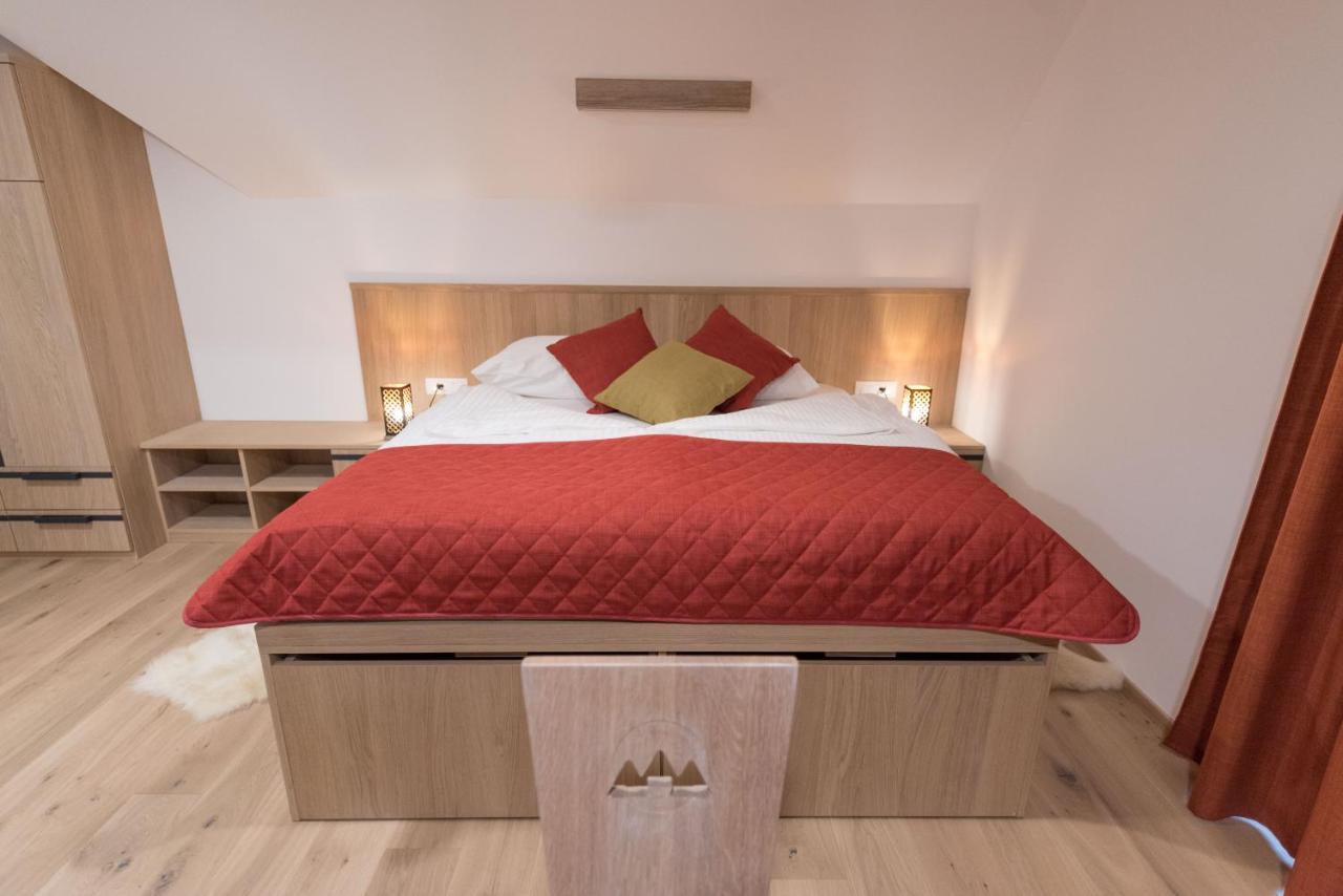 Guesthouse Lajnar Zgornja Sorica Eksteriør bilde