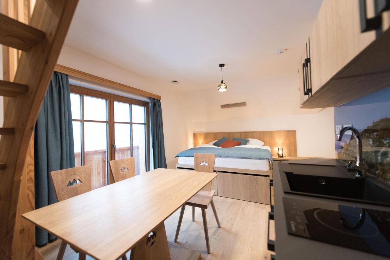 Guesthouse Lajnar Zgornja Sorica Eksteriør bilde